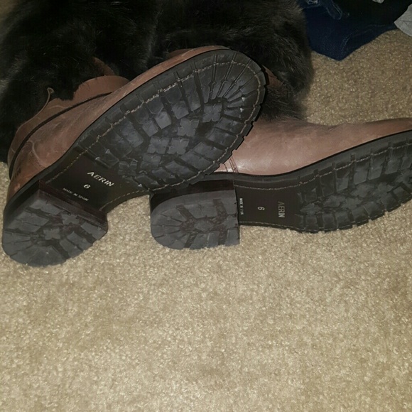 Fur Boots - Picture 2 of 3